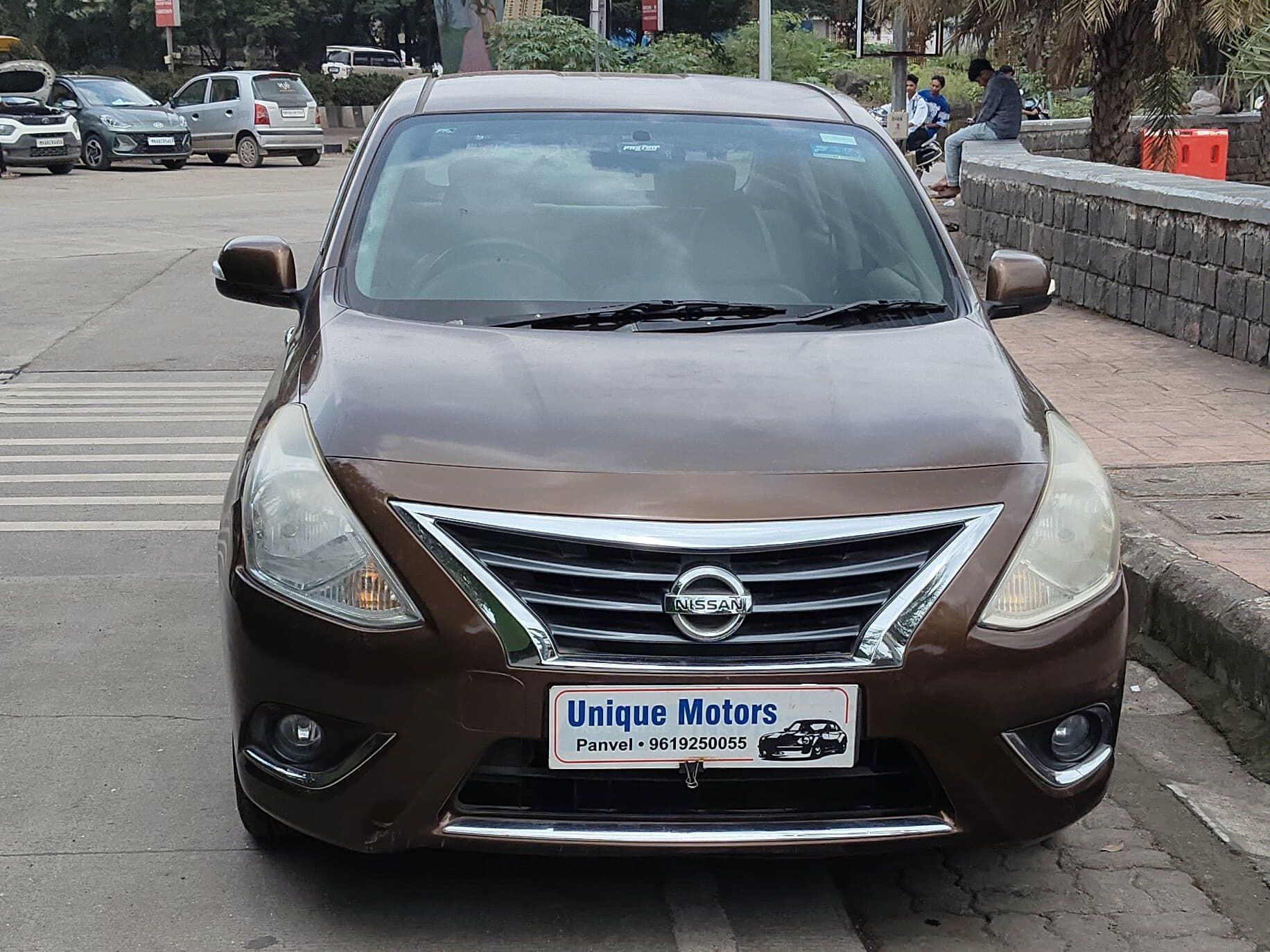 Nissan  Sunny 